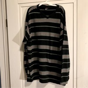 Levis striped men’s v-neck cotton sweater size XL